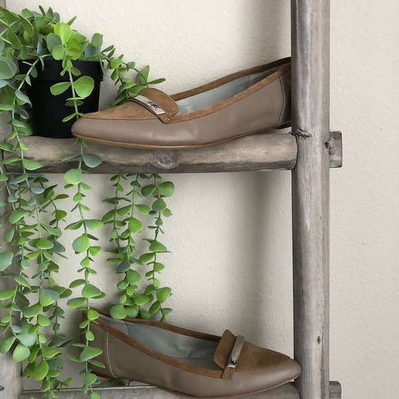 Women’s Taupe Calvin Klein Pumps. SZ 7.5 - Picture 1 of 4